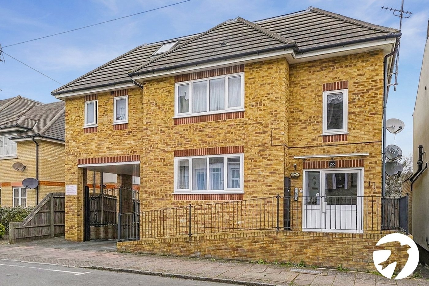 1 bedroom property to rent in Greenhithe | Robinson Michael & Jackson