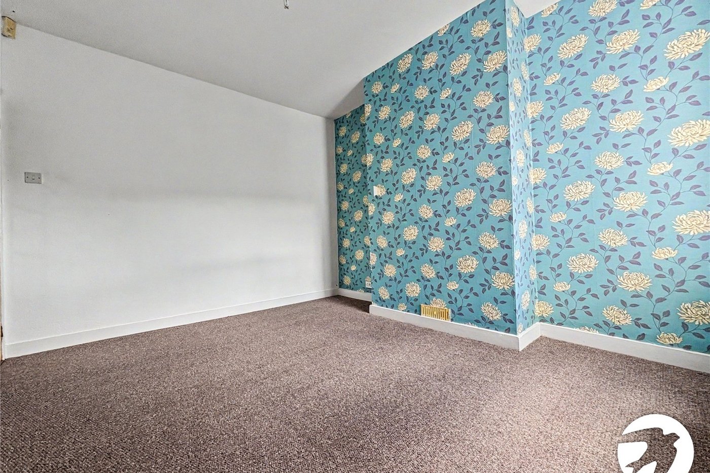 2 bedroom house to rent in Sittingbourne | Robinson Michael & Jackson