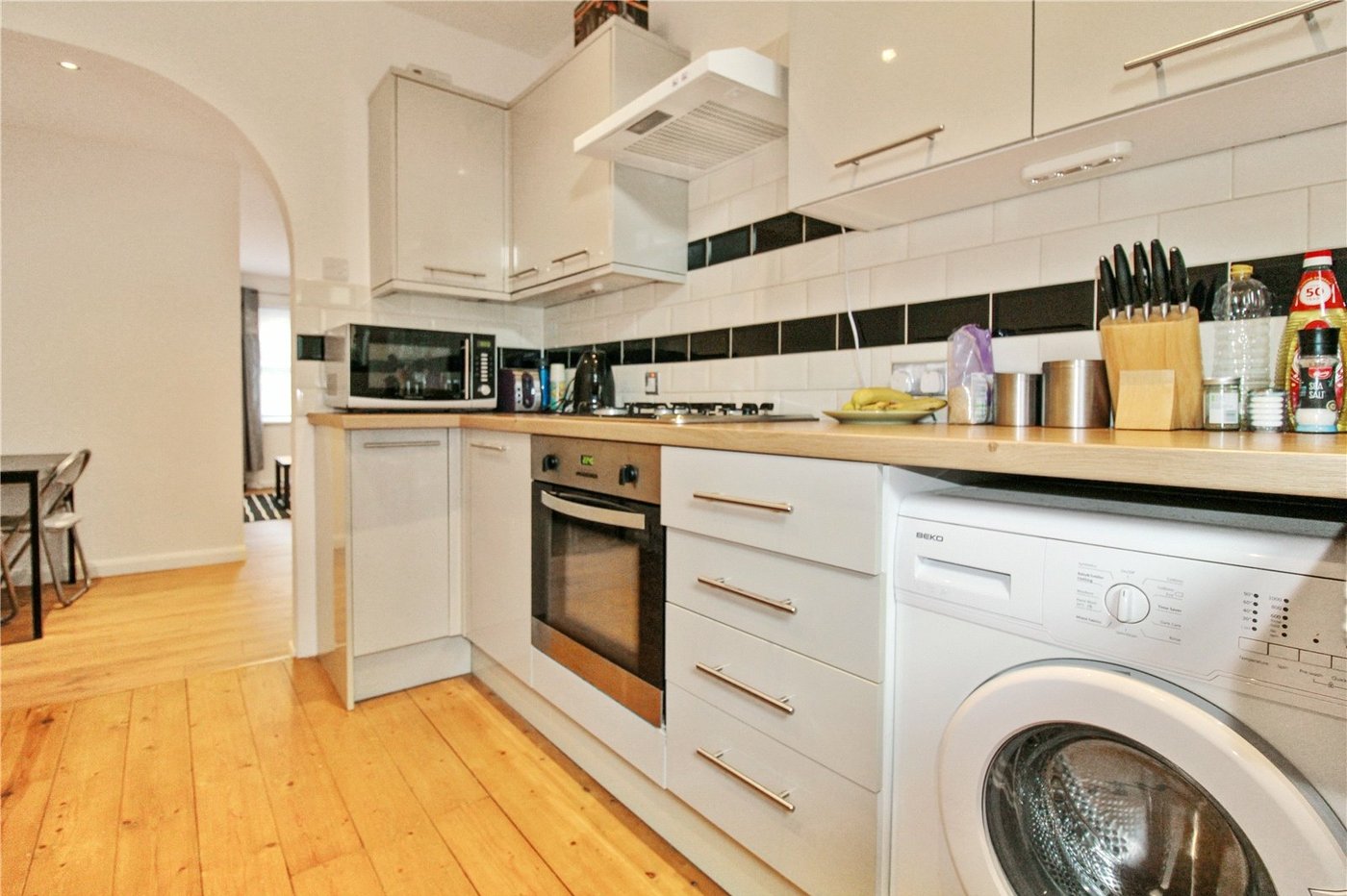 2 bedroom property to rent in Orpington | Robinson Jackson