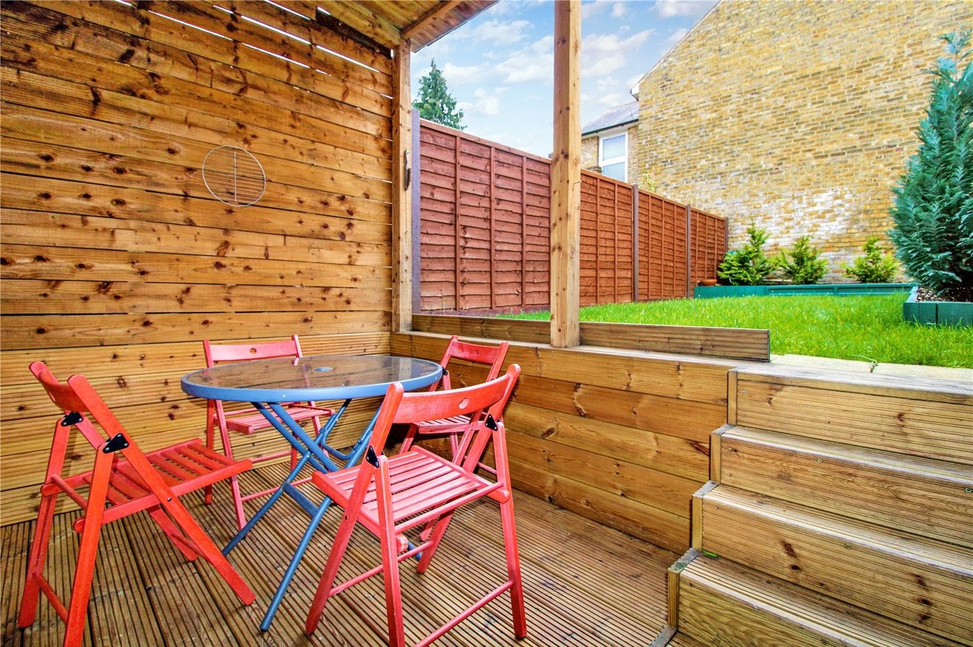 2 bedroom property to rent in Orpington | Robinson Jackson