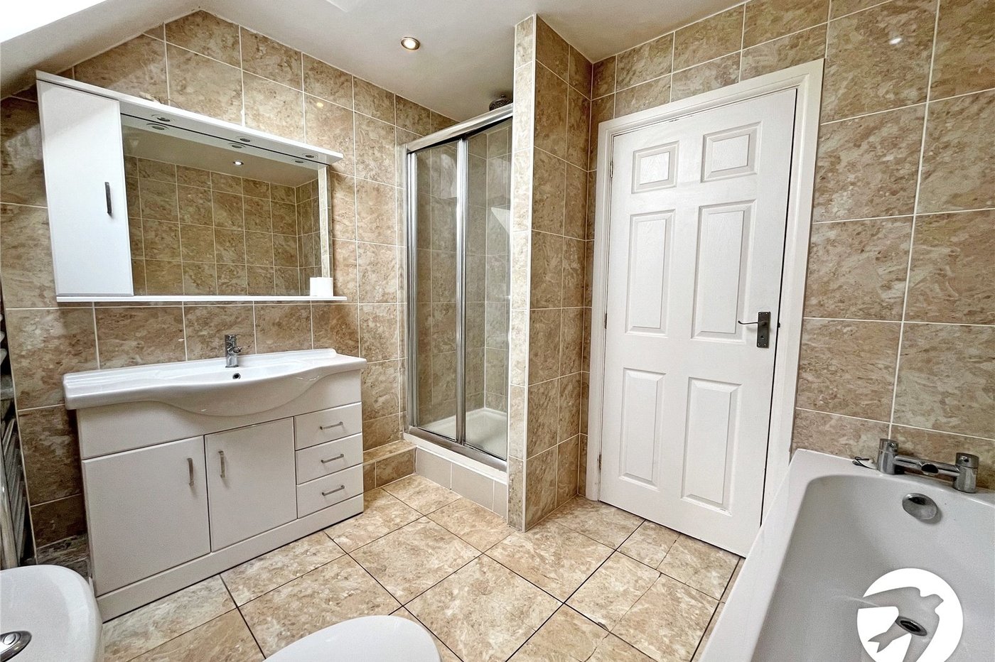 2 bedroom property to rent in High Halstow | Robinson Michael & Jackson