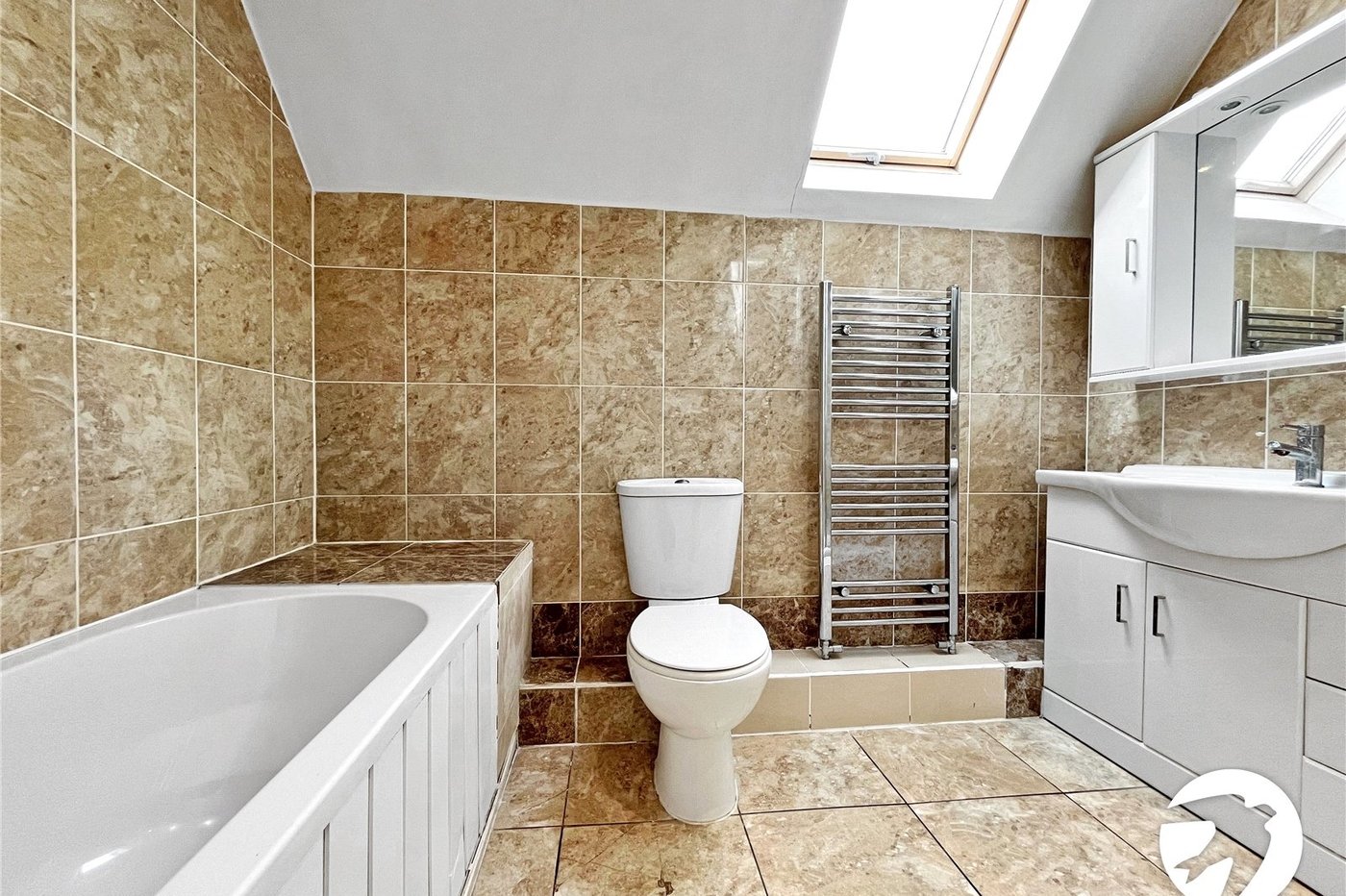 2 bedroom property to rent in High Halstow | Robinson Michael & Jackson