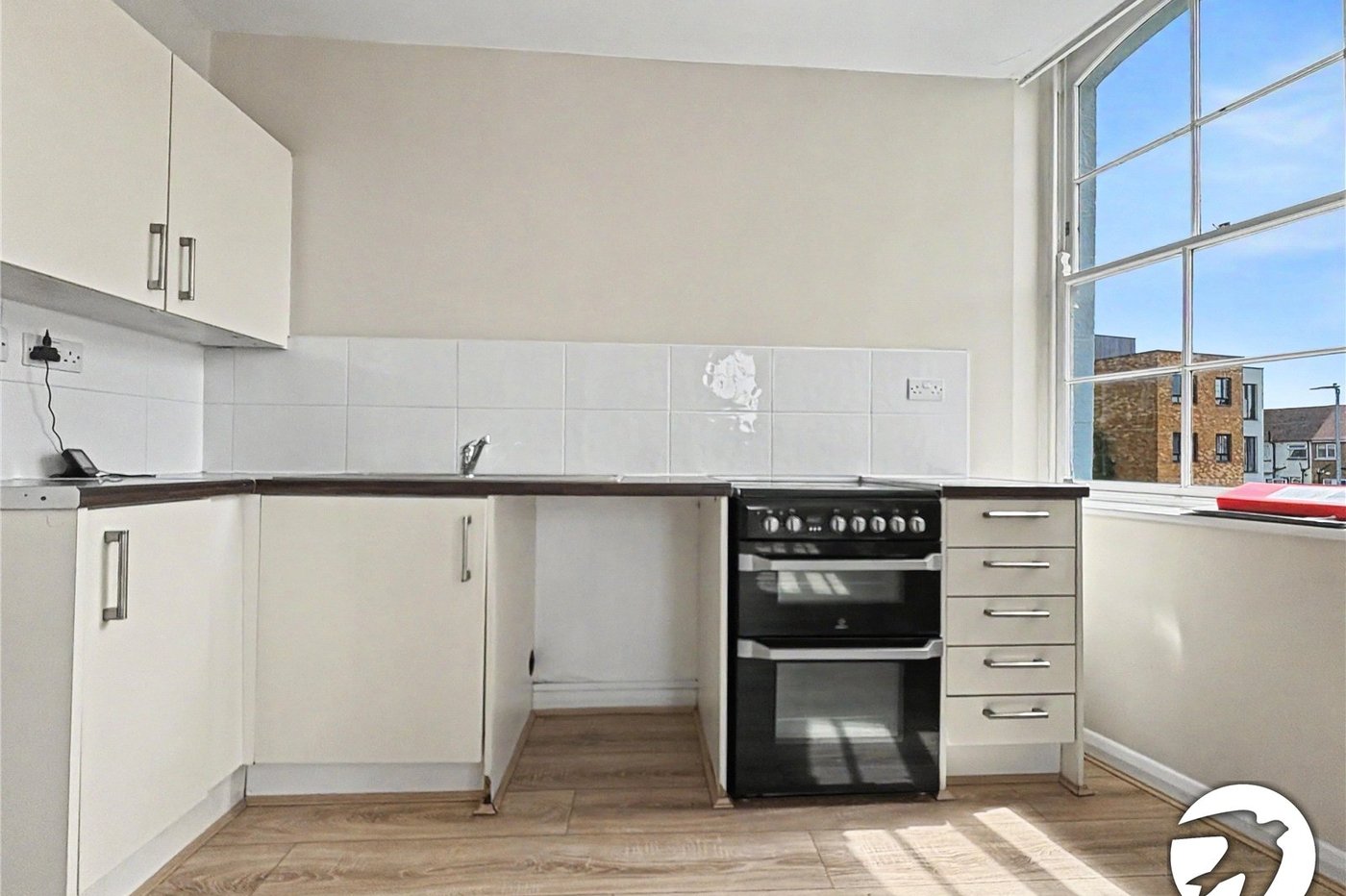 2 bedroom property to rent in Gillingham | Robinson Michael & Jackson
