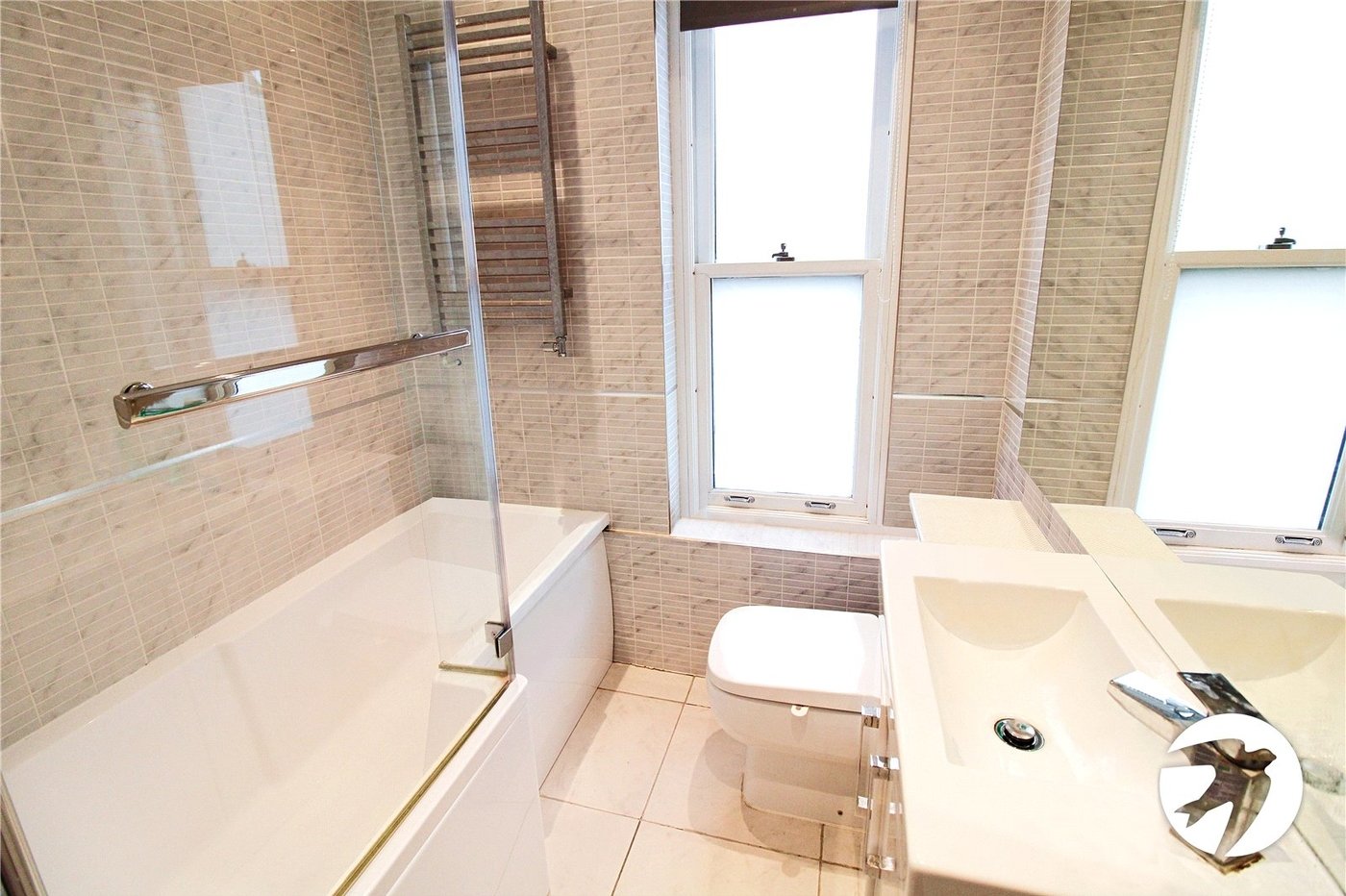 2 bedroom property to rent in Gravesend | Robinson Michael & Jackson