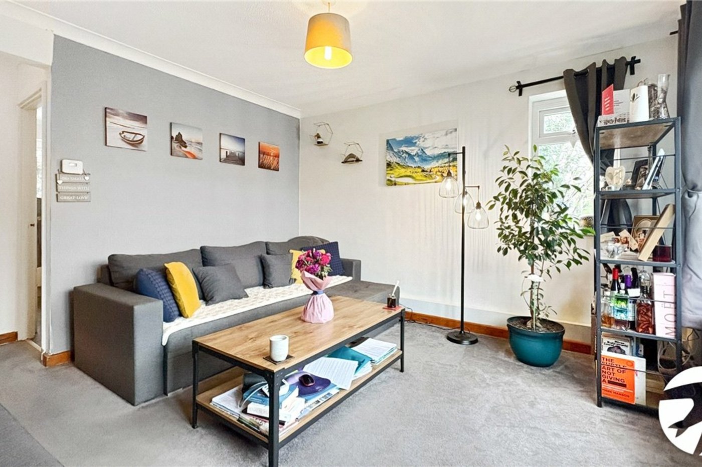 2 bedroom property to rent in Orpington | Robinson Jackson