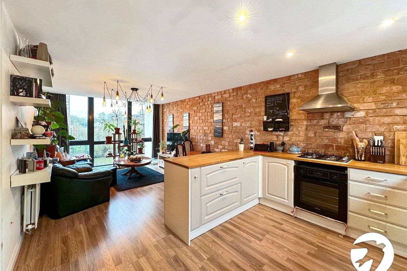 2 bedroom property to rent in Maidstone | Robinson Michael & Jackson