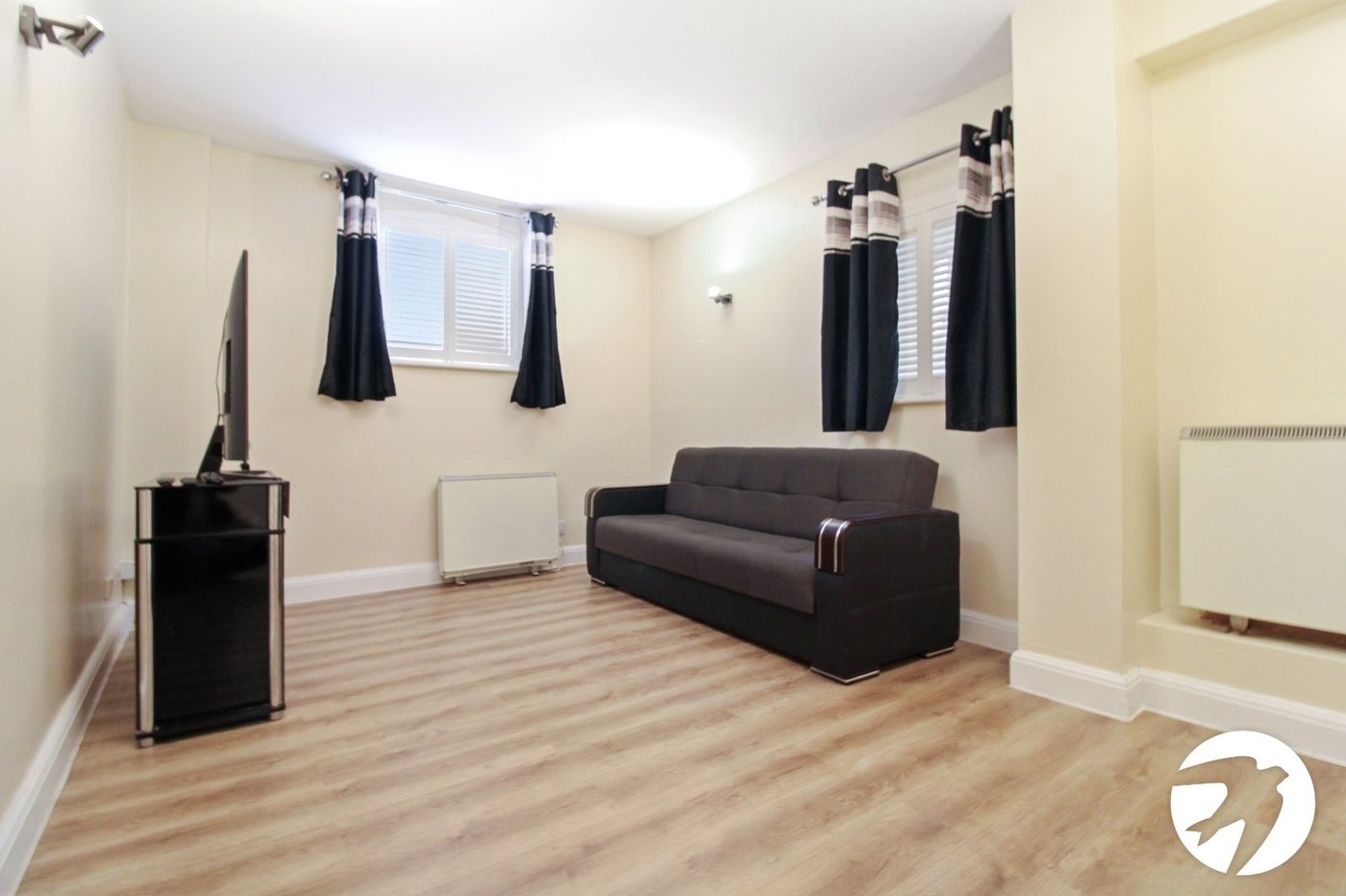 1 bedroom property to rent in Gravesend | Robinson Michael & Jackson