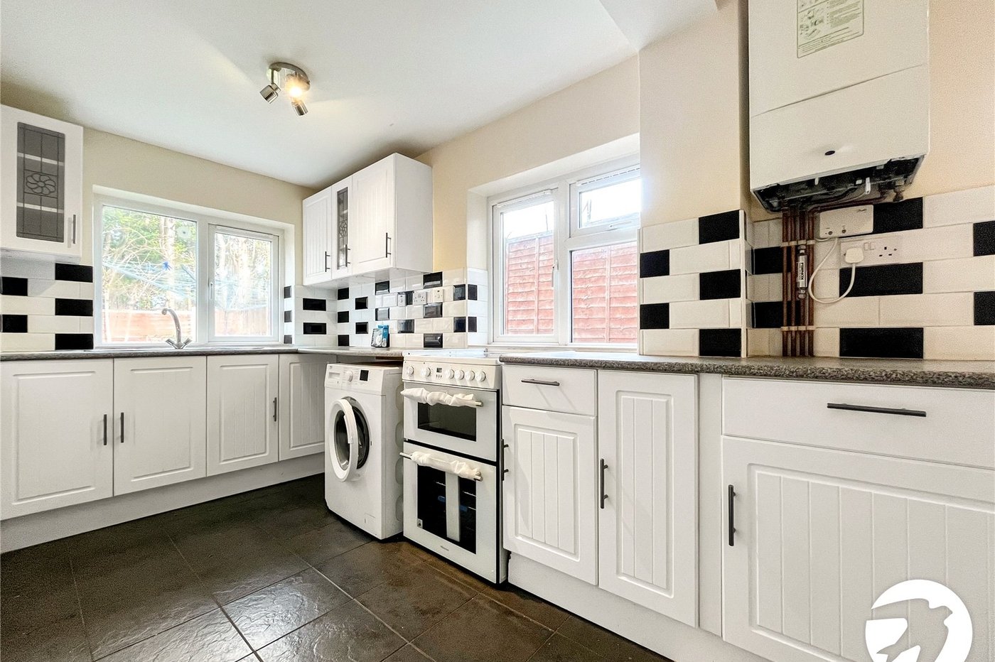 3 bedroom house to rent in Rochester | Robinson Michael & Jackson