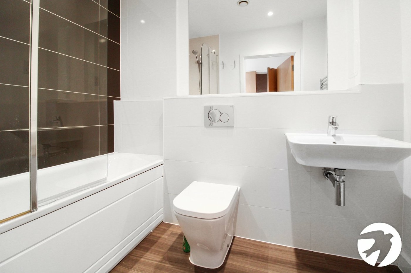 1 bedroom property to rent in Greenhithe | Robinson Michael & Jackson