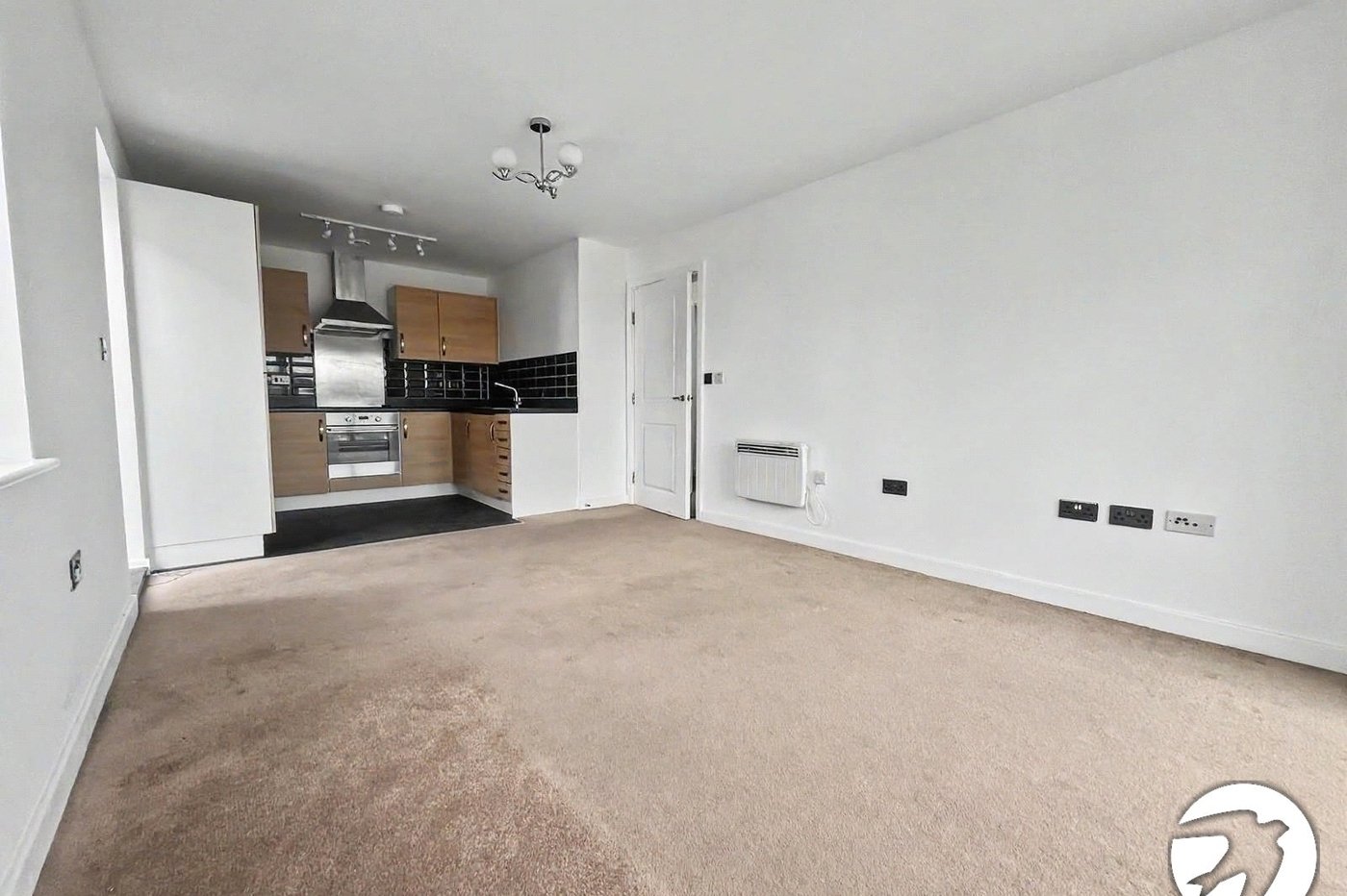 2 bedroom property to rent in Belvedere | Robinson Jackson