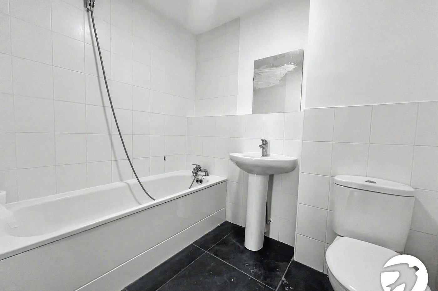 2 bedroom property to rent in Belvedere | Robinson Jackson
