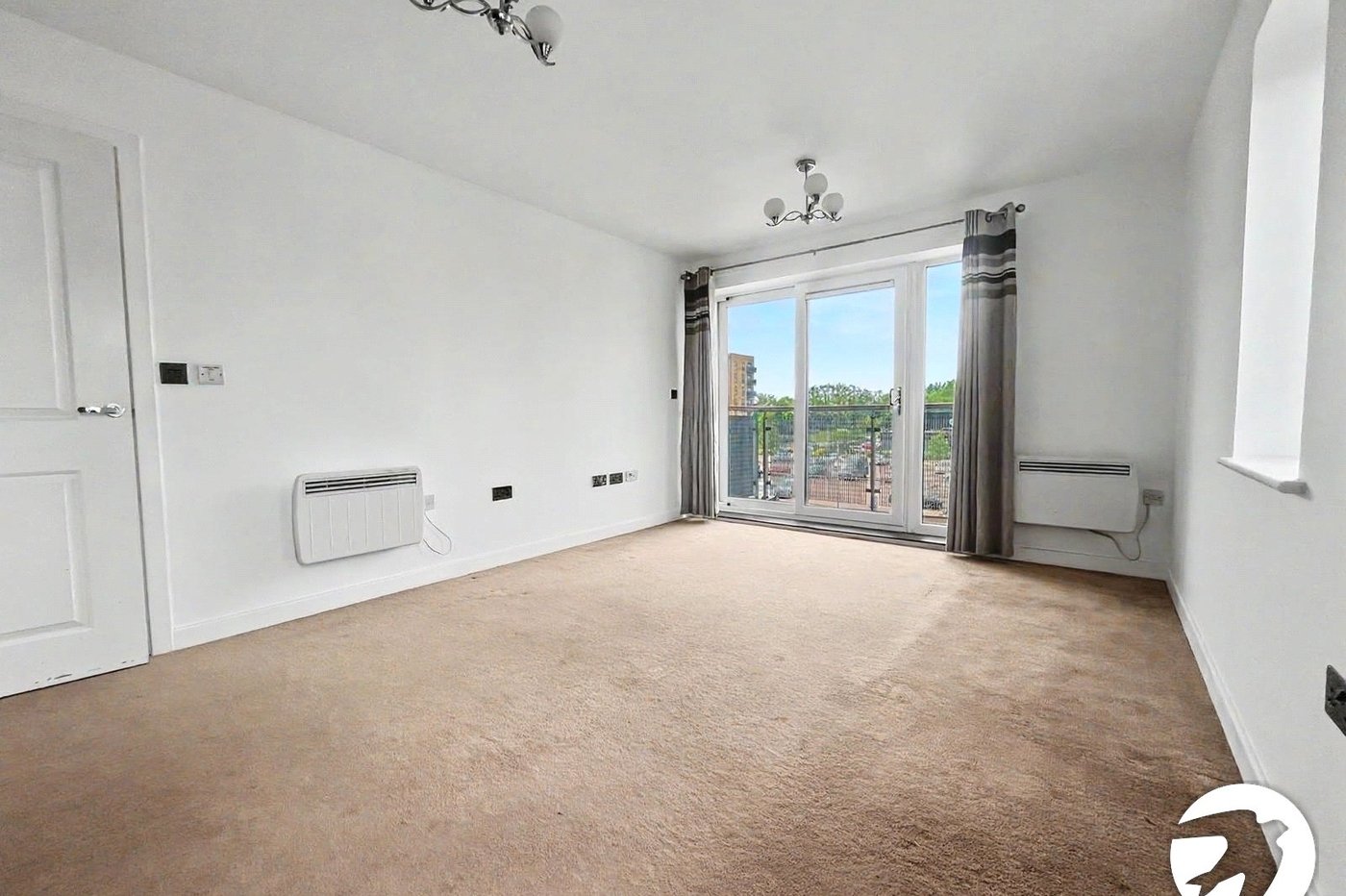 2 bedroom property to rent in Belvedere | Robinson Jackson