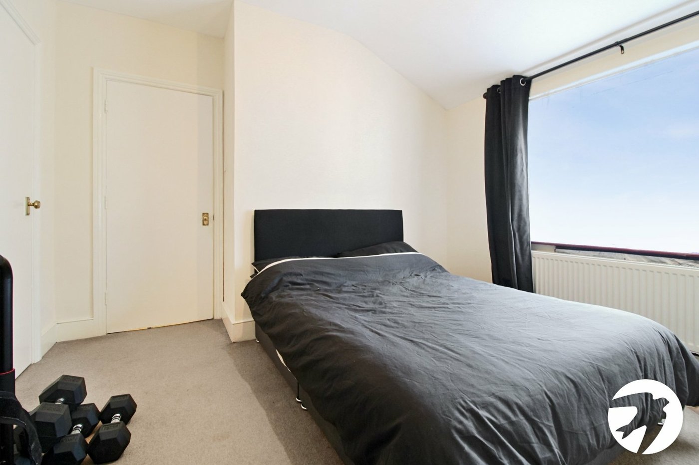 1 bedroom property to rent in Bean Road | Robinson Michael & Jackson