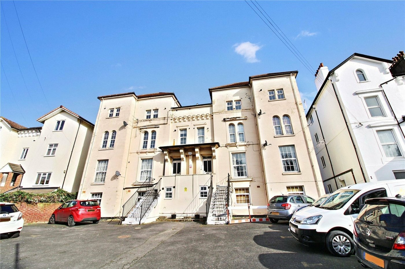 1 bedroom property to rent in Bean Road | Robinson Michael & Jackson