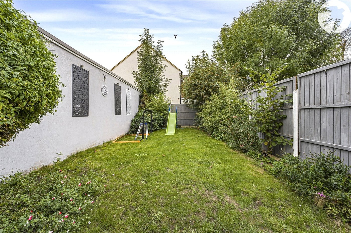 4 bedroom house to rent in Dartford | Robinson Jackson