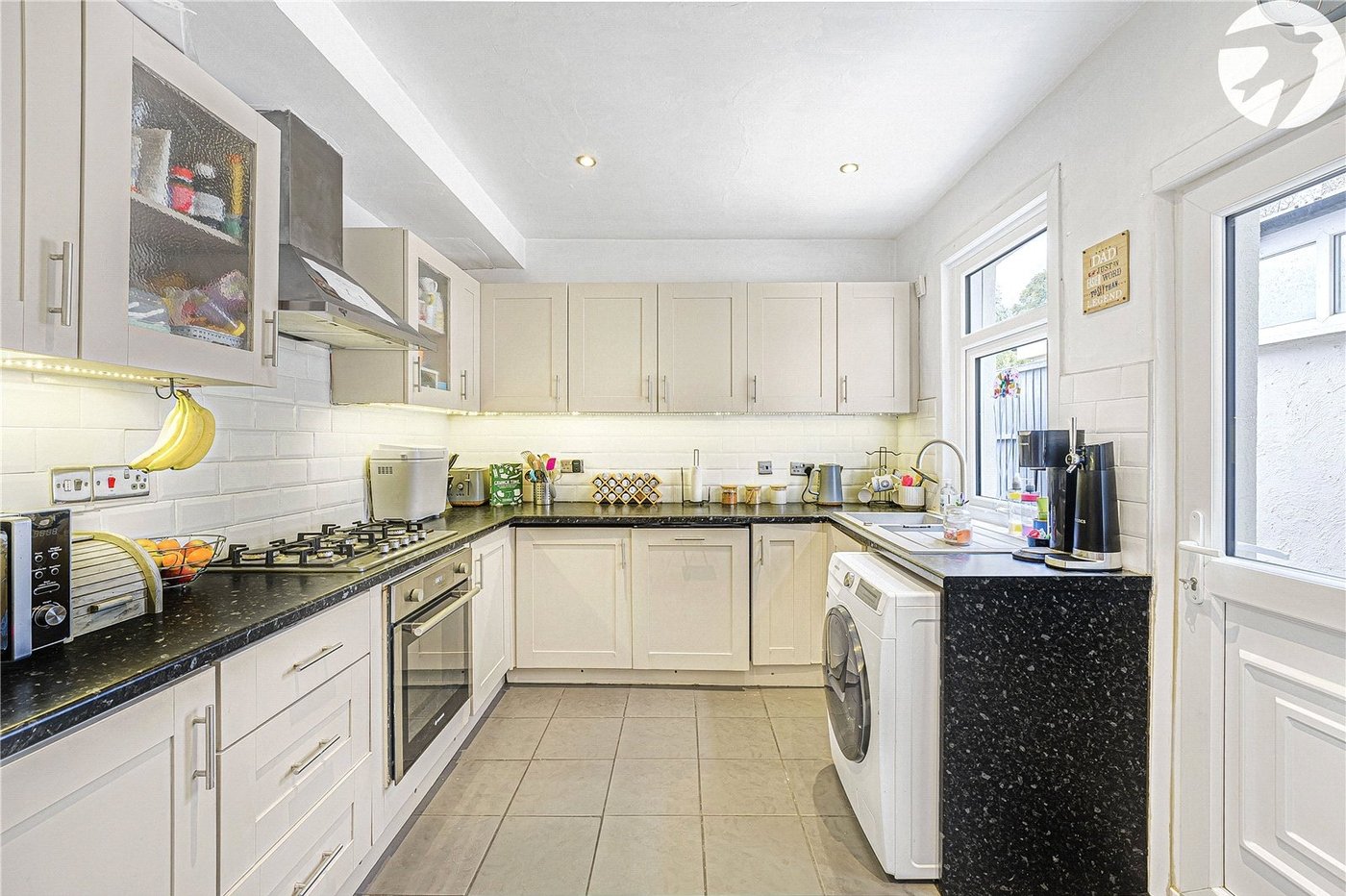 4 bedroom house to rent in Dartford | Robinson Jackson