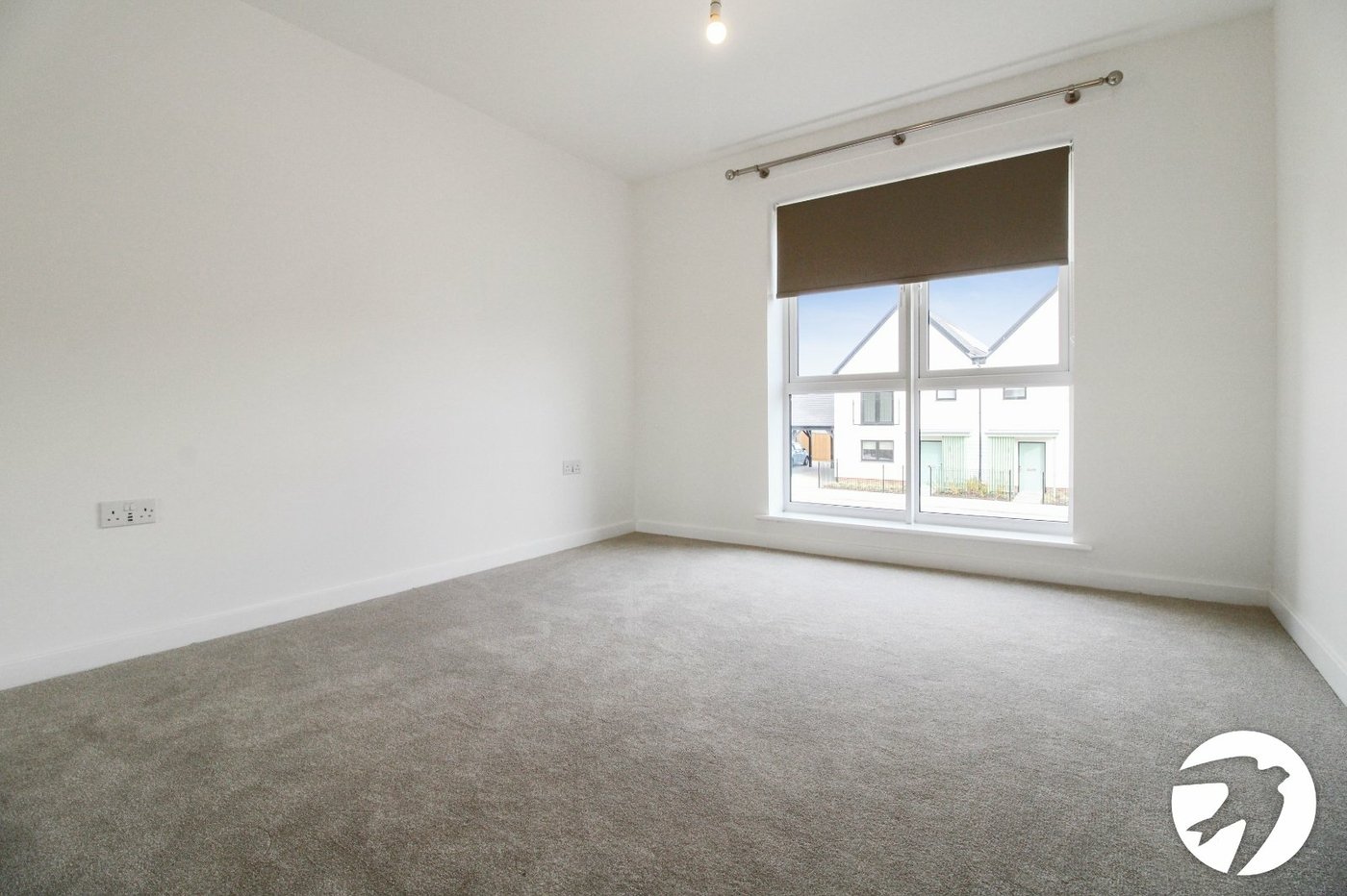 2 bedroom property to rent in Alkerden | Robinson Michael & Jackson