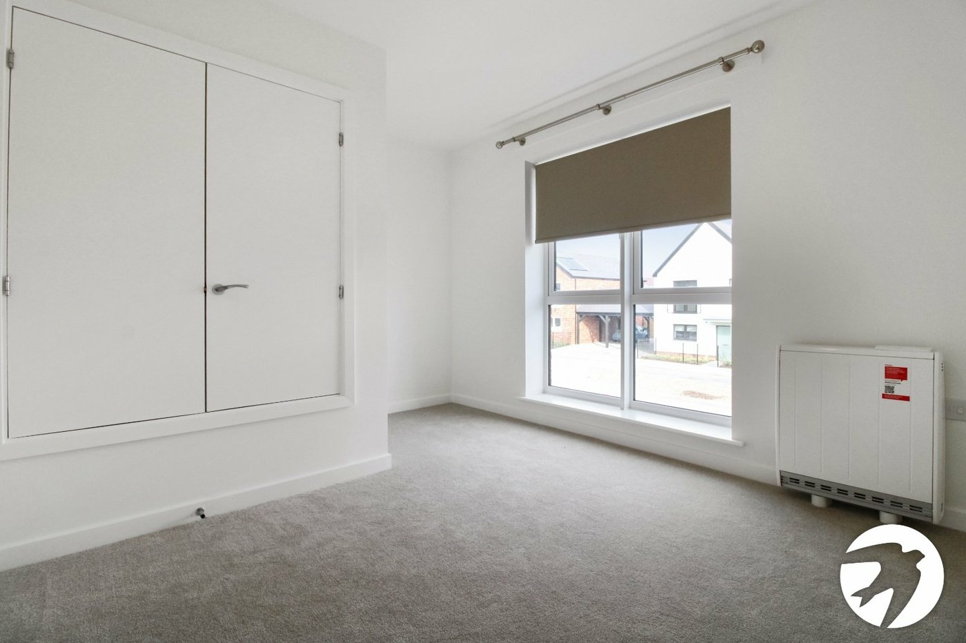 2 bedroom property to rent in Alkerden | Robinson Michael & Jackson