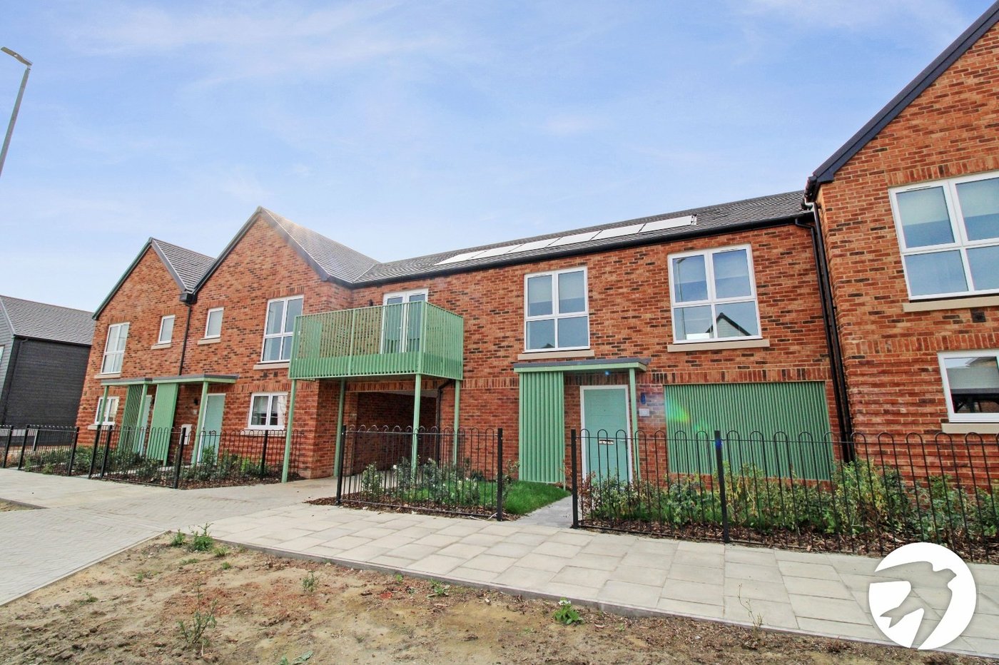 2 bedroom property to rent in Alkerden | Robinson Michael & Jackson