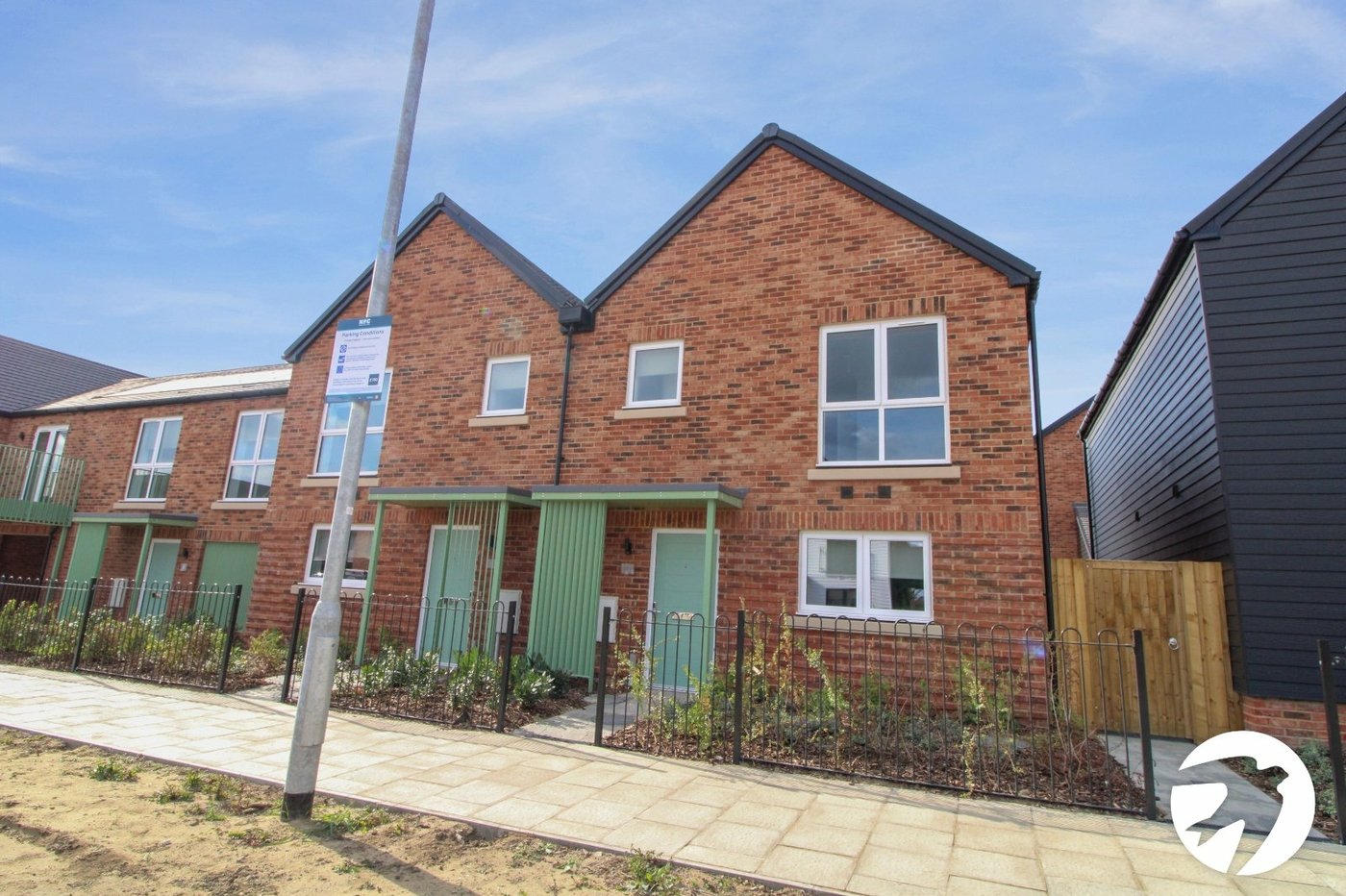 3 bedroom house to rent in Alkerden | Robinson Michael & Jackson