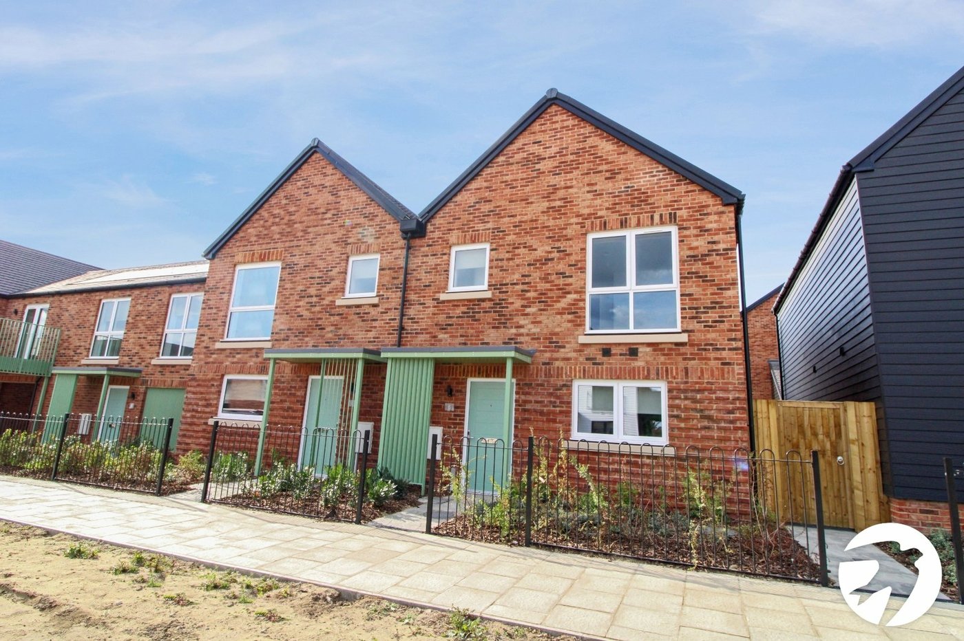 3 bedroom house to rent in Alkerden | Robinson Michael & Jackson