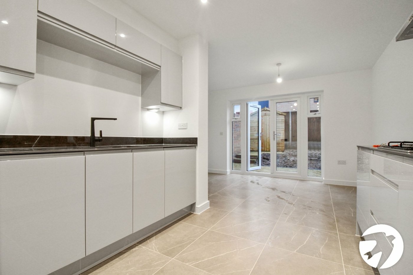 3 bedroom house to rent in Alkerden | Robinson Michael & Jackson