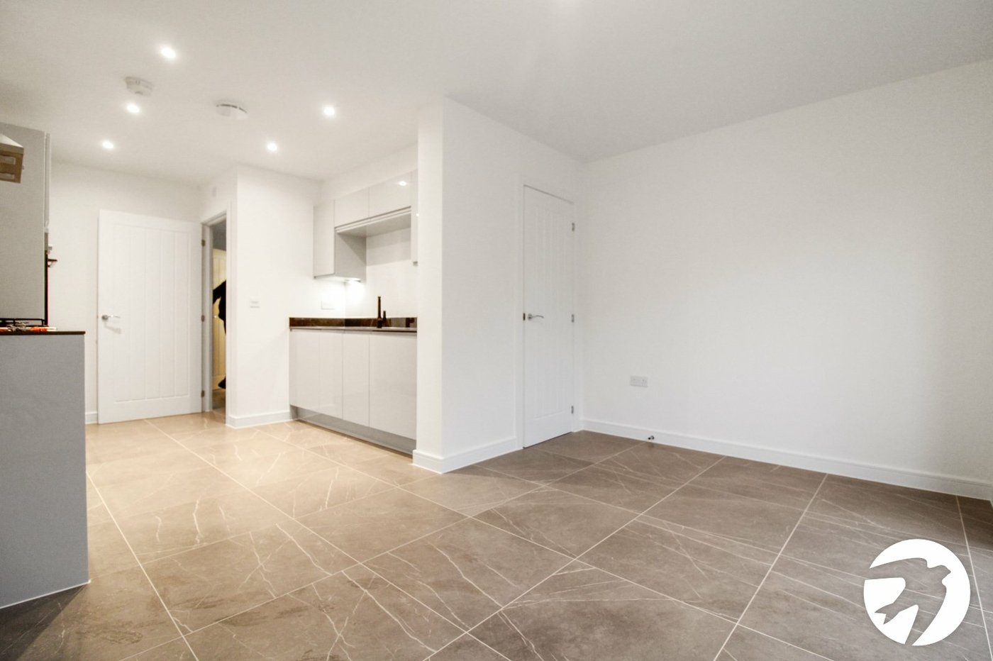 3 bedroom house to rent in Alkerden | Robinson Michael & Jackson