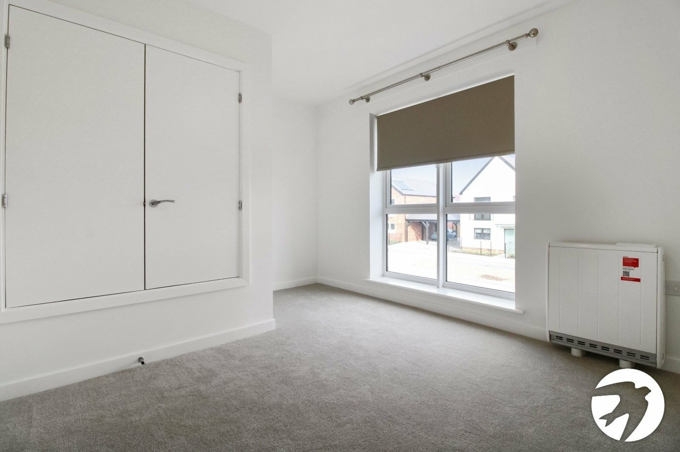 2 bedroom property to rent in Alkerden | Robinson Michael & Jackson