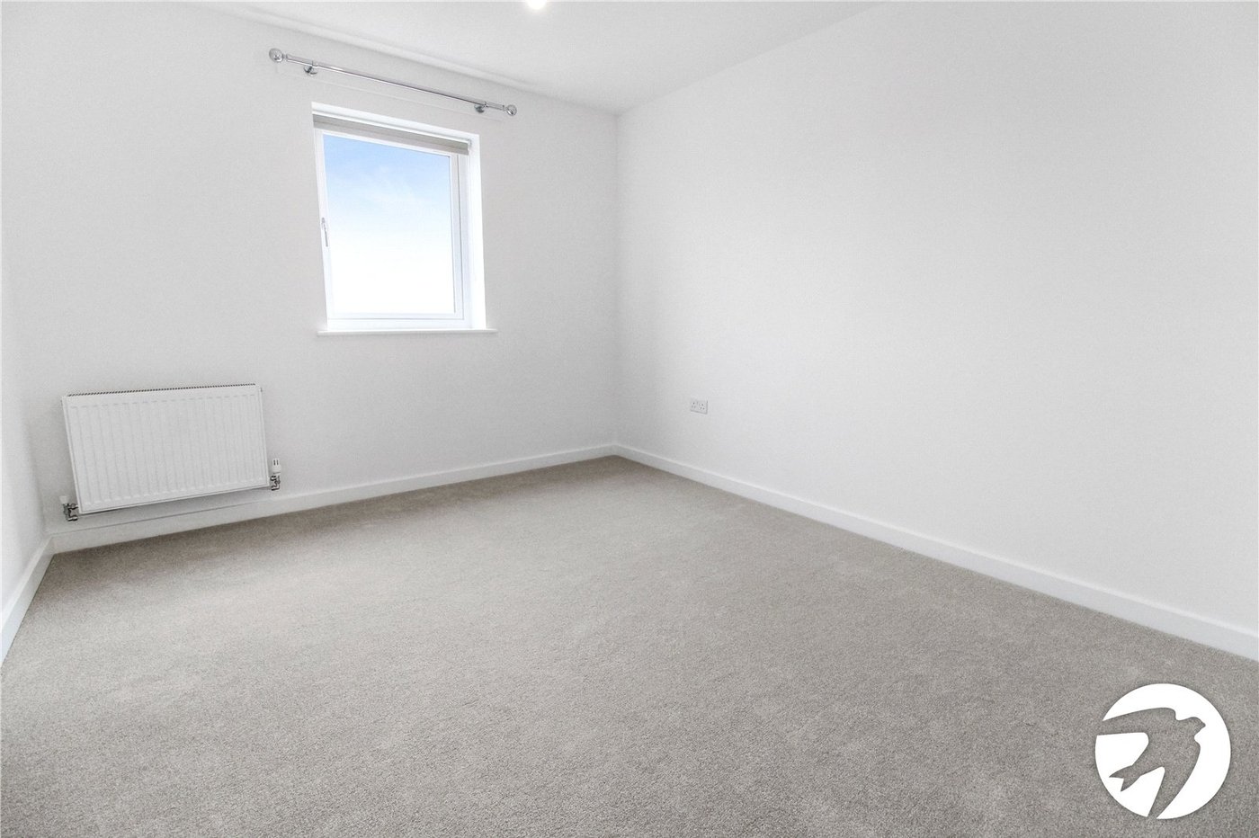 3 bedroom house to rent in Alkerden | Robinson Michael & Jackson