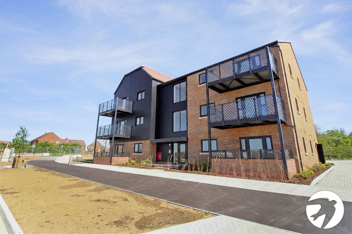 2 bedroom property to rent in Alkerden | Robinson Michael & Jackson