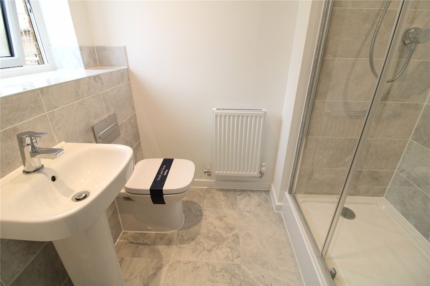 2 bedroom house to rent in Alkerden | Robinson Michael & Jackson