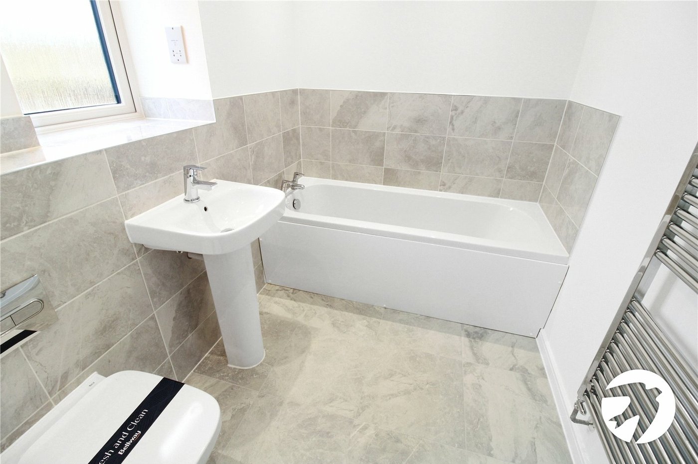 2 bedroom house to rent in Alkerden | Robinson Michael & Jackson