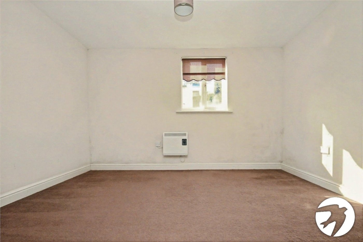 2 bedroom property to rent in Waterside | Robinson Michael & Jackson