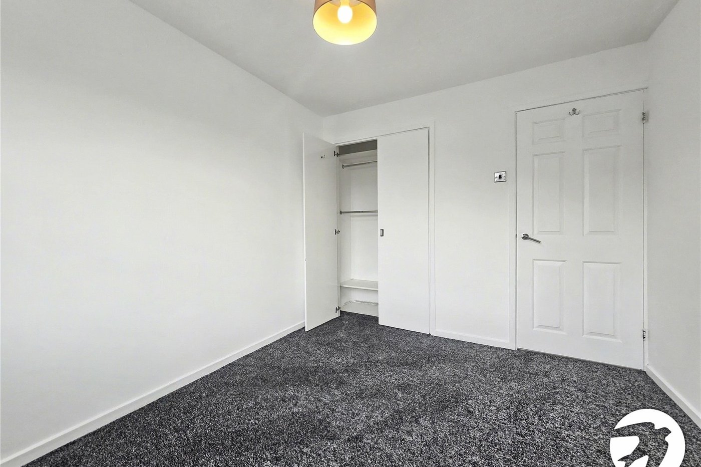 2 bedroom property to rent in Erith | Robinson Jackson