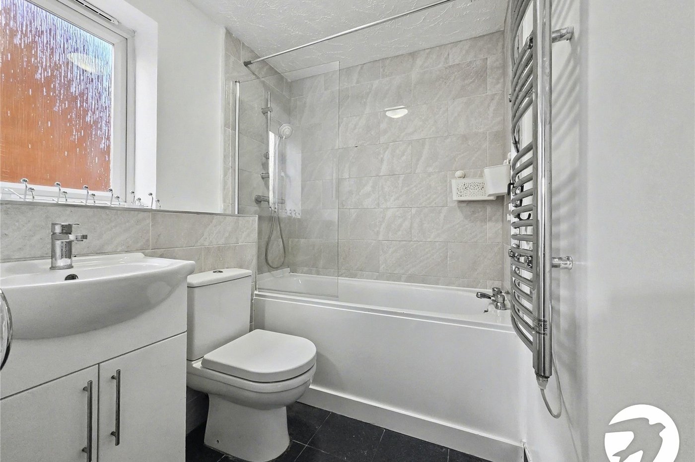 2 bedroom property to rent in Erith | Robinson Jackson