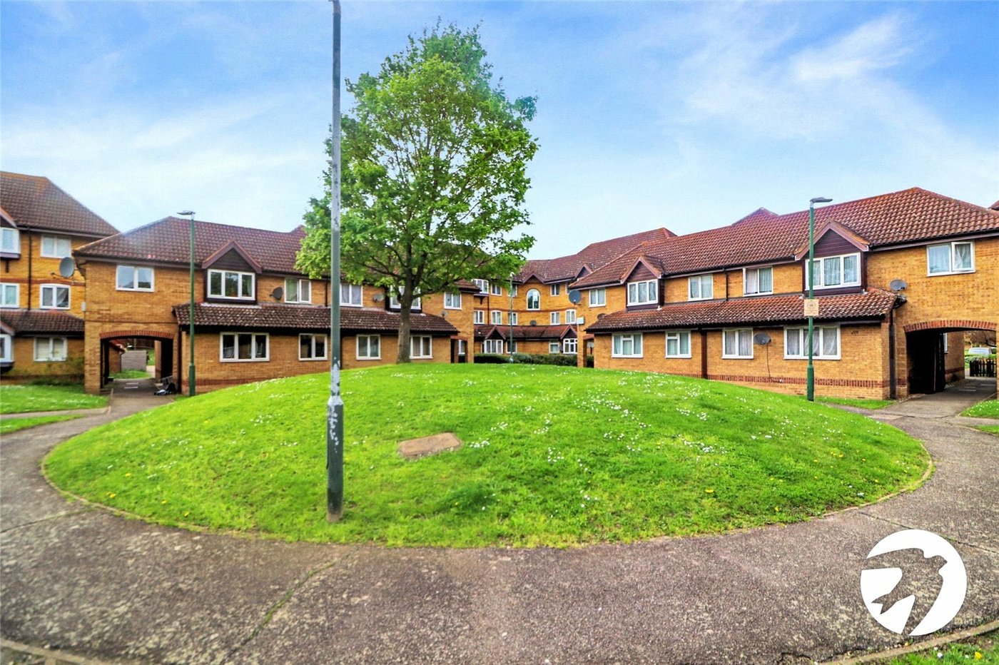 2 bedroom property to rent in Erith | Robinson Jackson