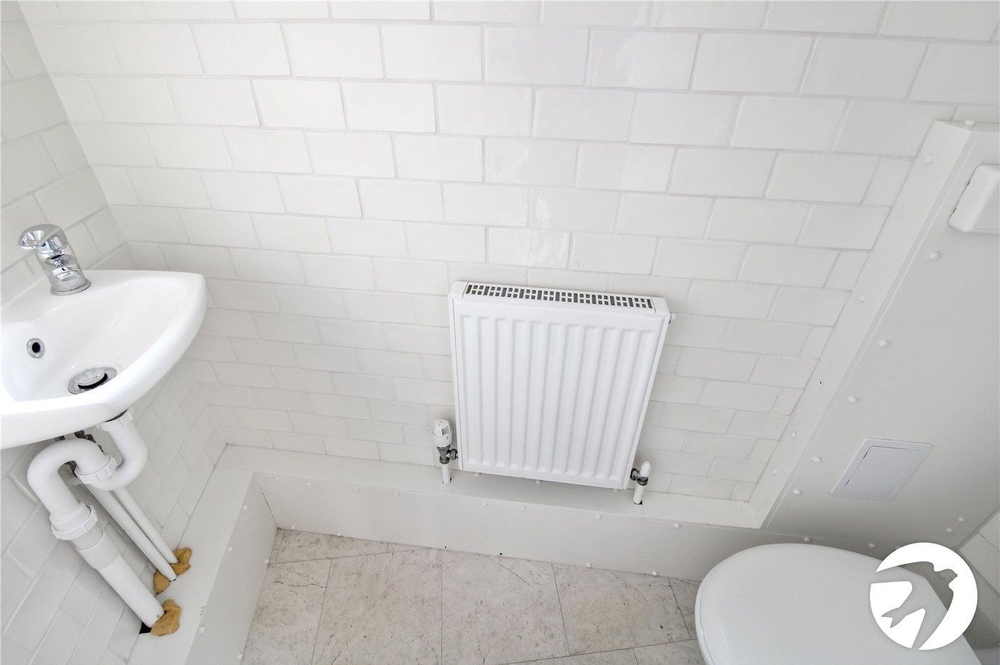 2 bedroom house to rent in Northfleet | Robinson Michael & Jackson