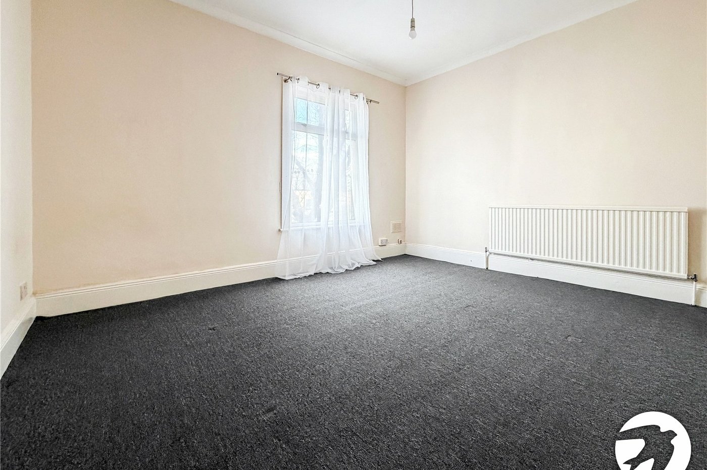3 bedroom house to rent in Gillingham | Robinson Michael & Jackson