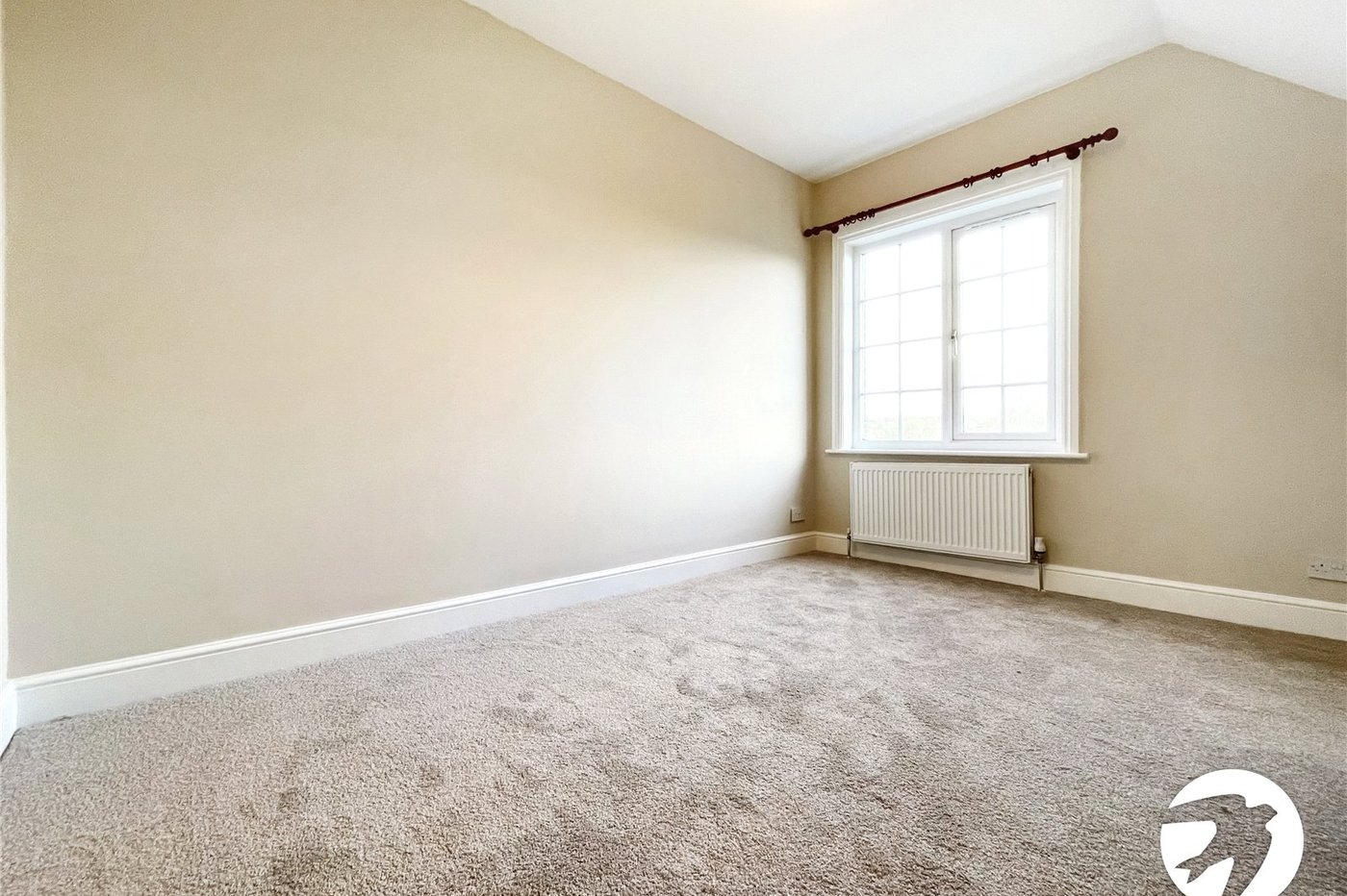 3 bedroom house to rent in Horton Kirby | Robinson Jackson