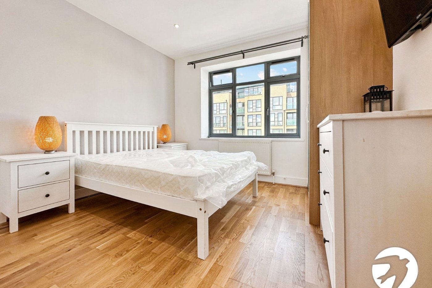 2 bedroom property to rent in Eltham | Robinson Jackson