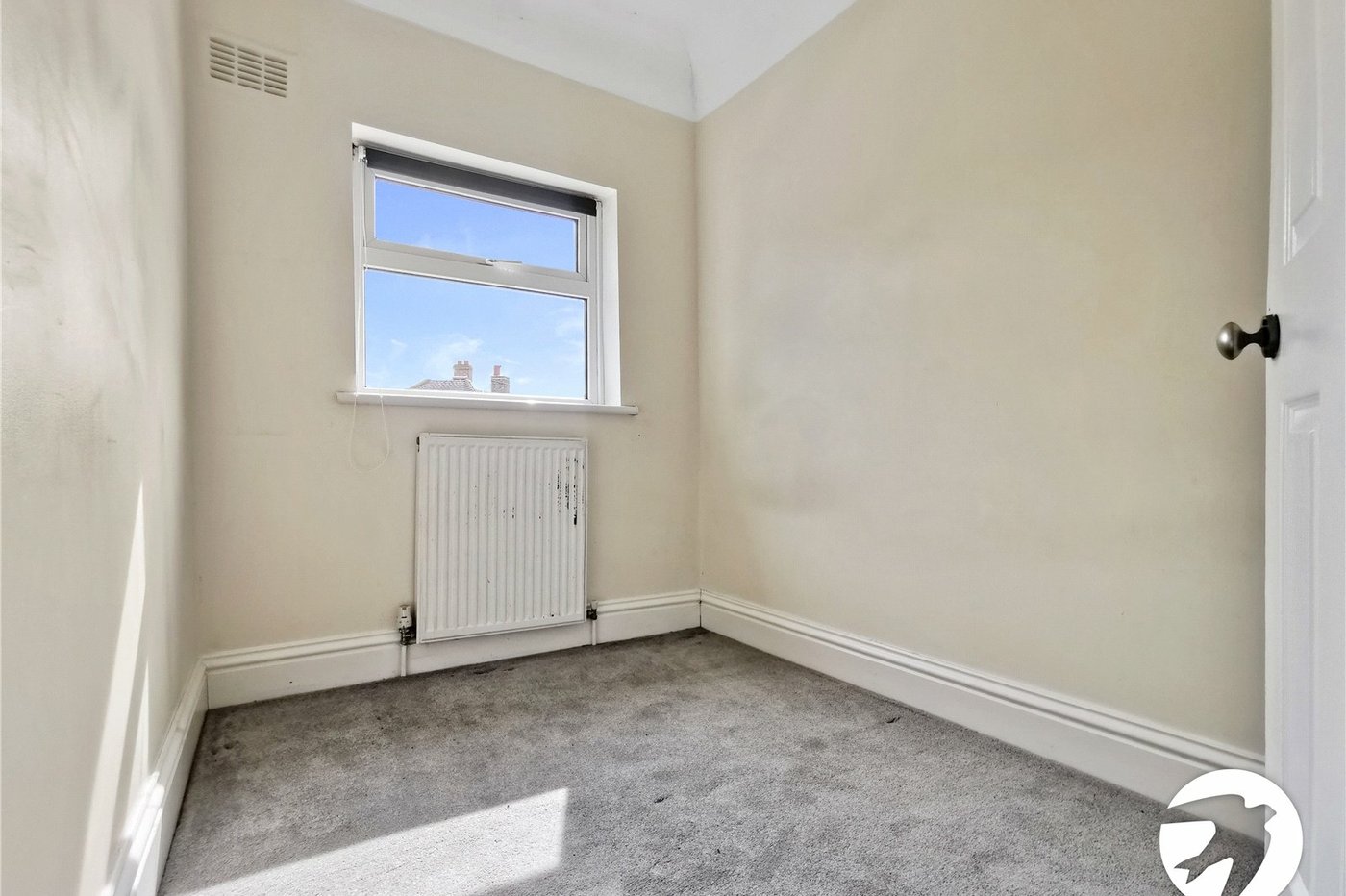 3 bedroom house to rent in Dartford | Robinson Jackson
