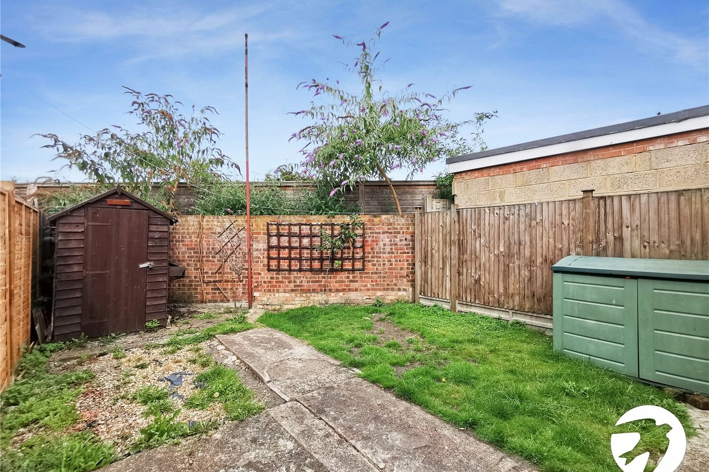 3 bedroom house to rent in Dartford | Robinson Jackson