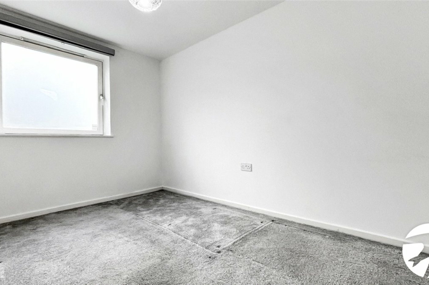 2 bedroom property to rent in Orpington | Robinson Jackson