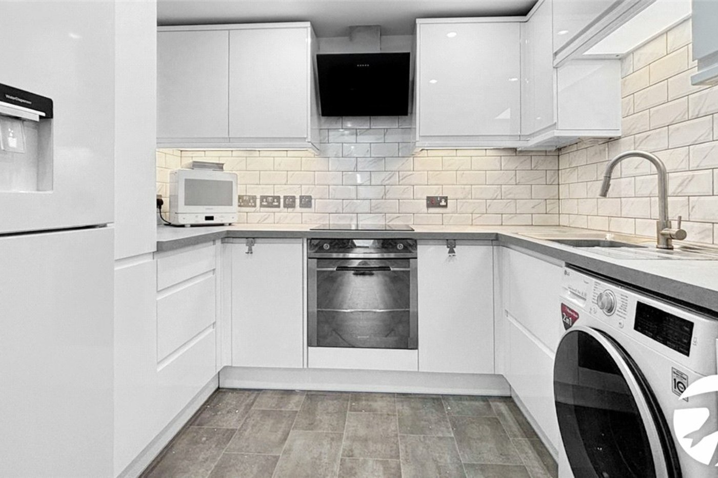 2 bedroom property to rent in Orpington | Robinson Jackson