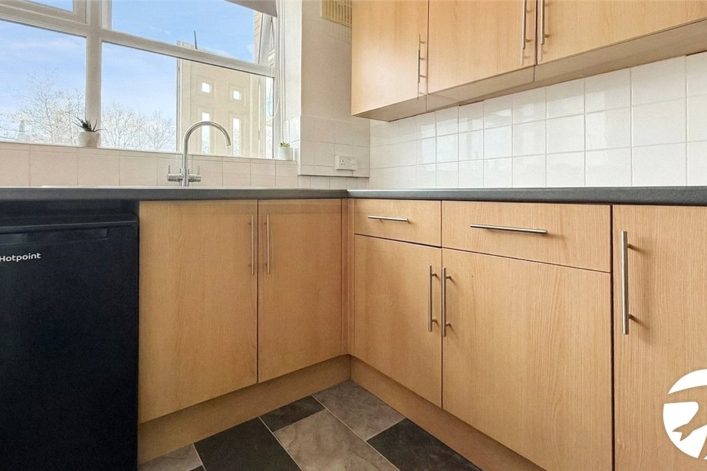 2 bedroom property to rent in Orpington | Robinson Jackson