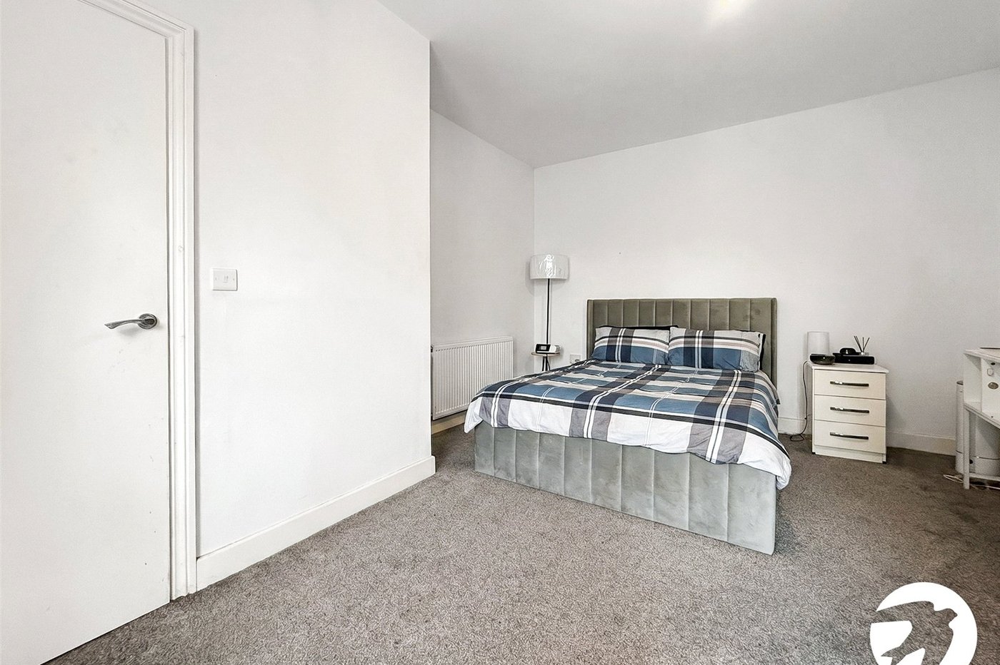 1 bedroom property to rent in Chatham | Robinson Michael & Jackson