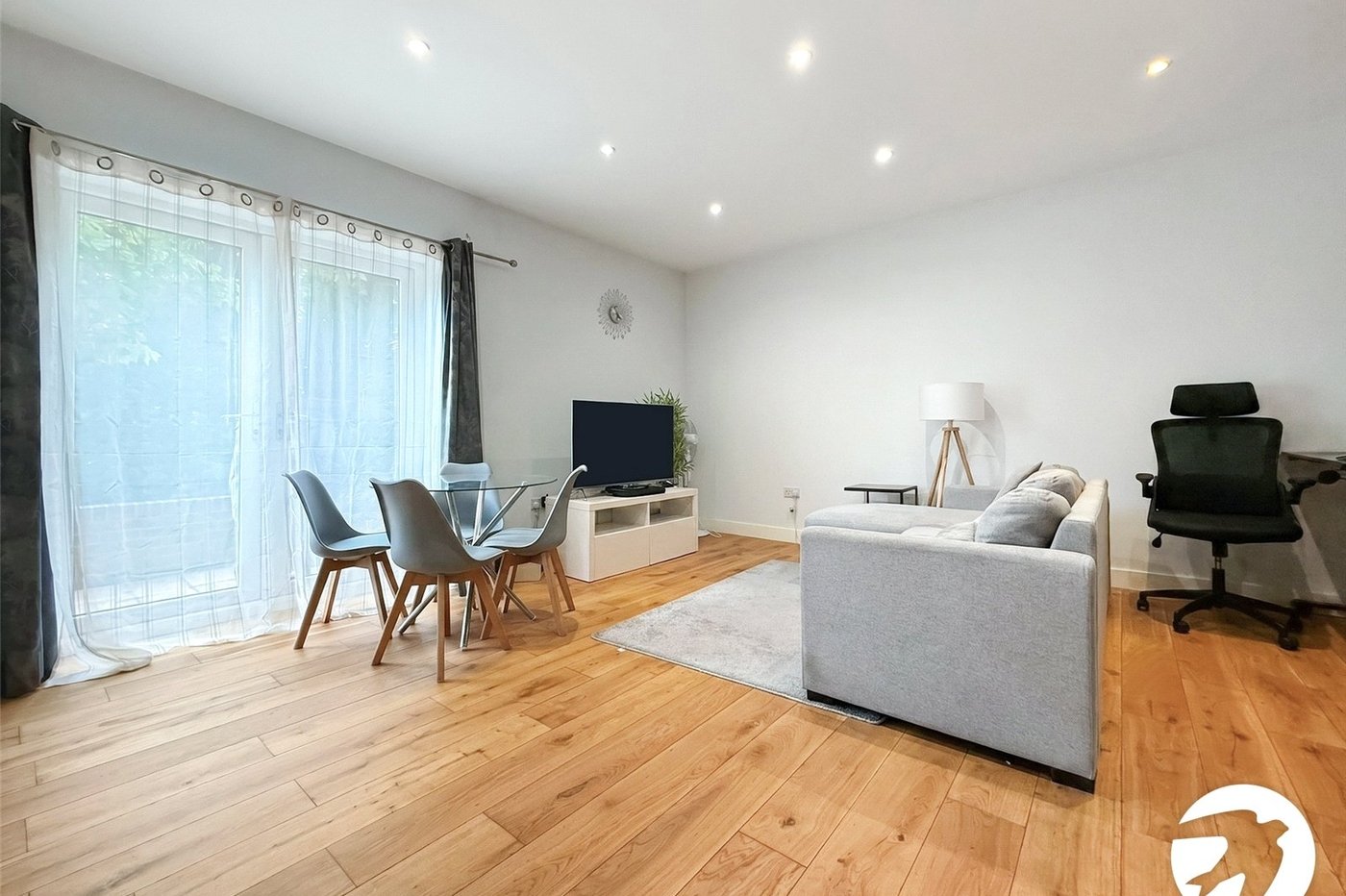 1 bedroom property to rent in Chatham | Robinson Michael & Jackson
