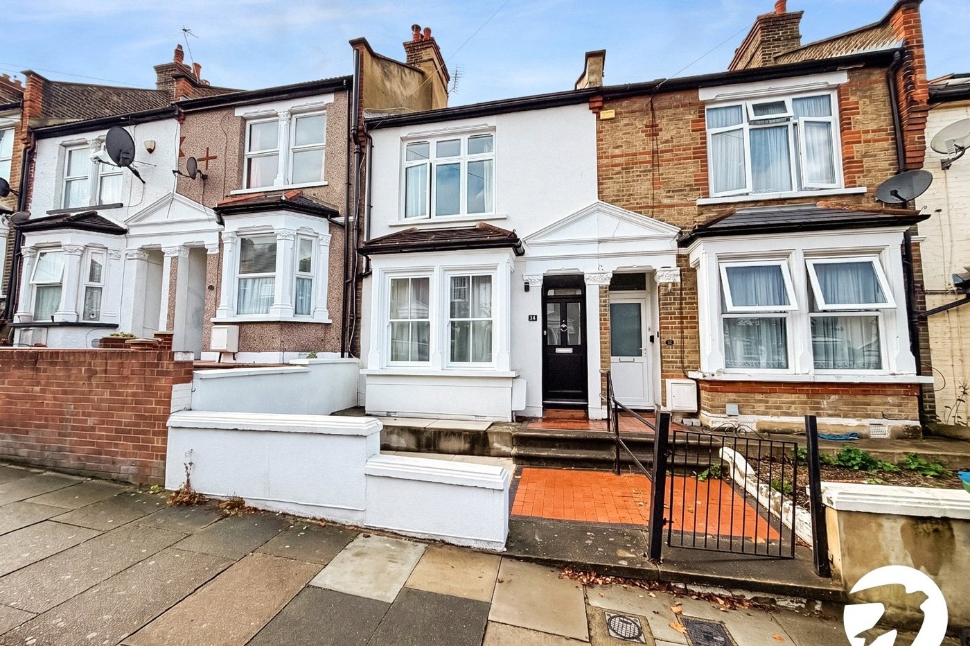 2 bedroom house to rent in London | 