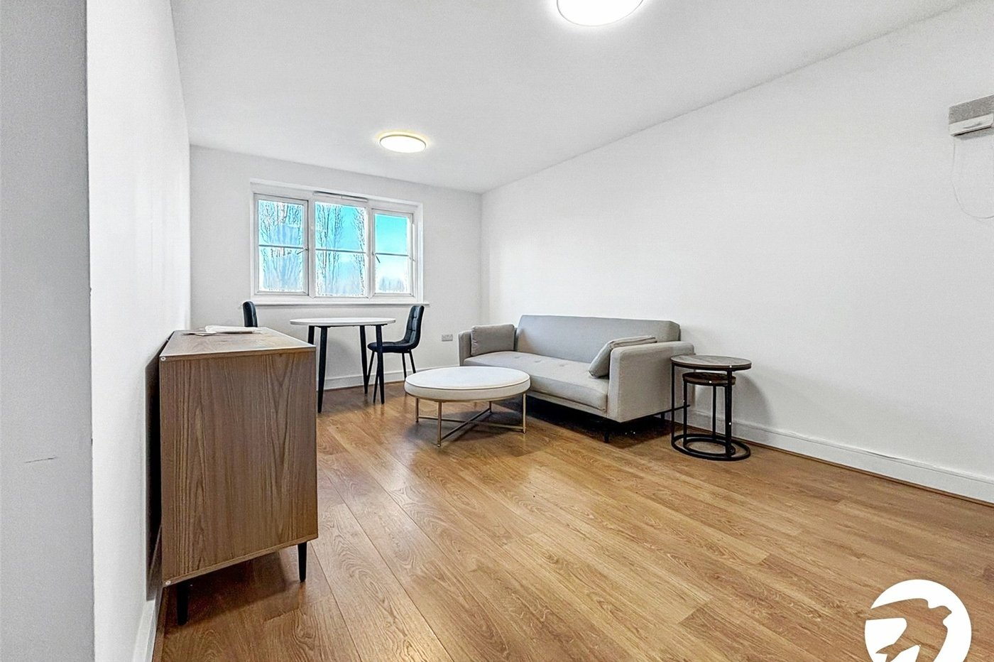 1 bedroom property to rent in London | Robinson Jackson