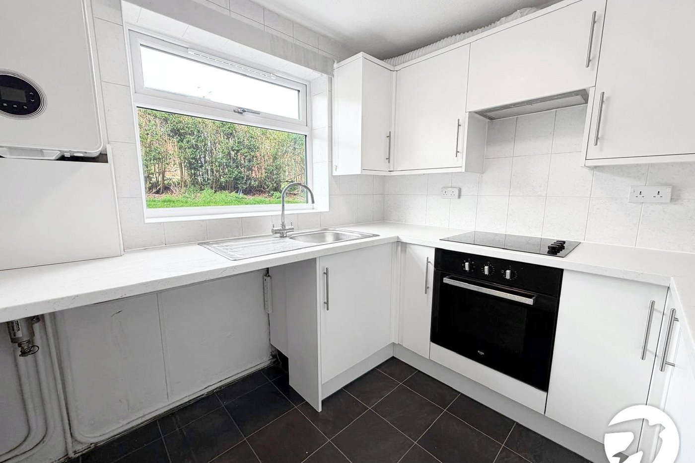 2 bedroom property to rent in Rochester | Robinson Michael & Jackson
